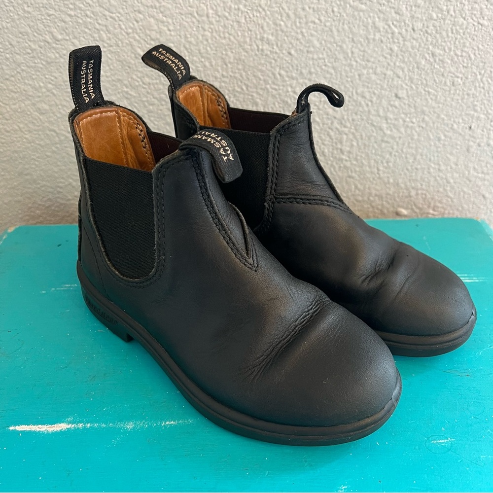 Blundstone Kids Black Boots Size AU 12 /
US 13-13.5